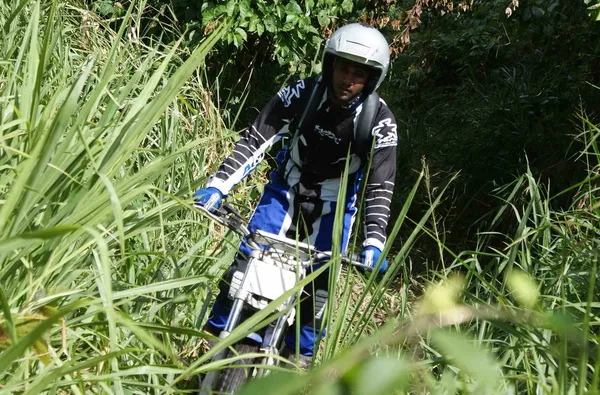 Moto trial hors des sentiers battus