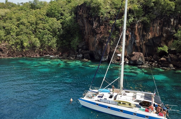 Catamaran day with the turtles in small group