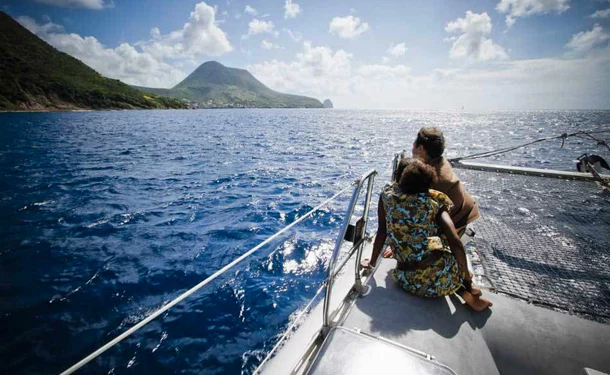 Catamaran getaway at the foot of Rocher du Diamant