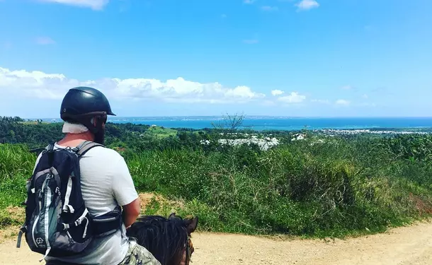 Discovery horse ride in Goyave