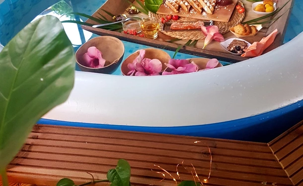 Aqua Momen'thé : Goûter flottant et massage 