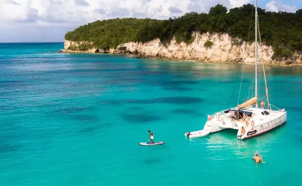 Évasion Tropicale en Catamaran à Marie-Galante
