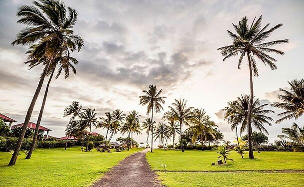 Cap Est Lagoon Resort Spa ⭐️⭐️⭐️⭐️
