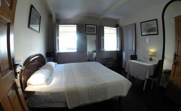 Carib Hotel
